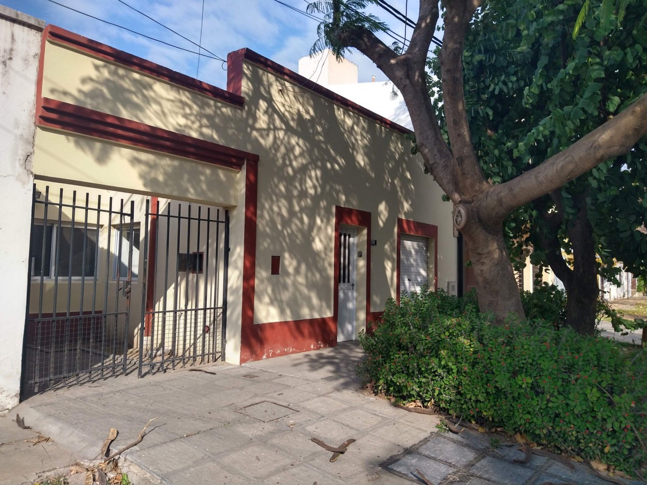 Gran casa con 6n dormitorios. Ideal familia numerosa o emprendimiento comercial